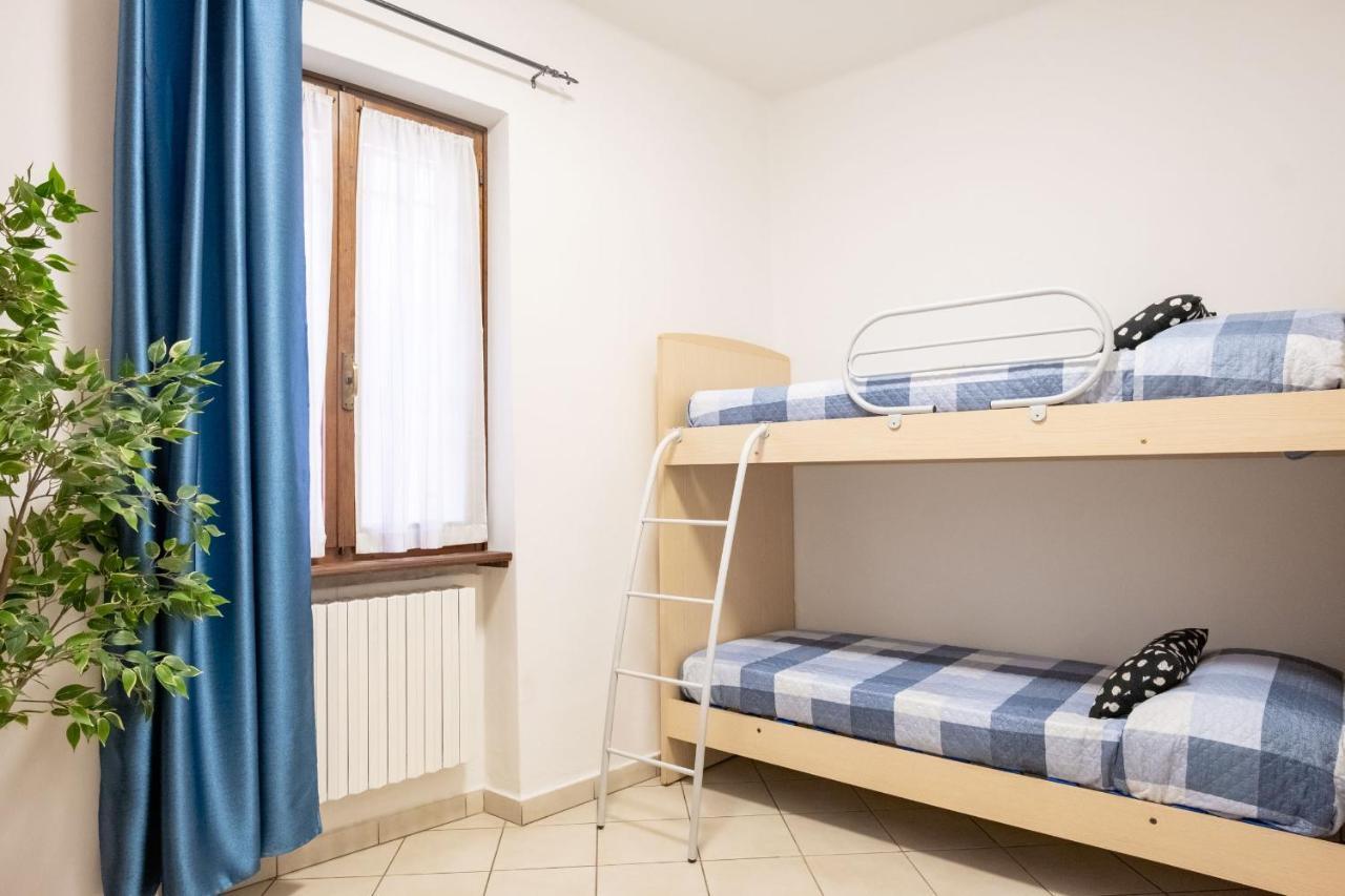 Casa Dolce Casa Desenzano - 2 Passi Dal Lago Apartman Desenzano del Garda Kültér fotó